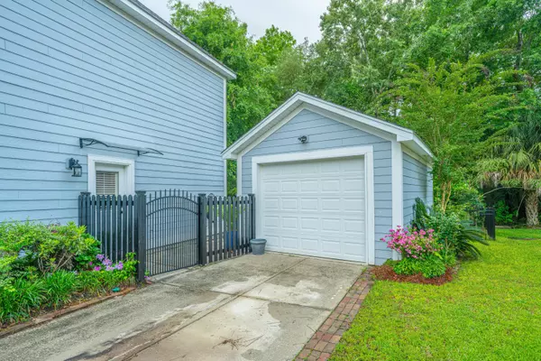 Mount Pleasant, SC 29466,2853 Caitlins Way