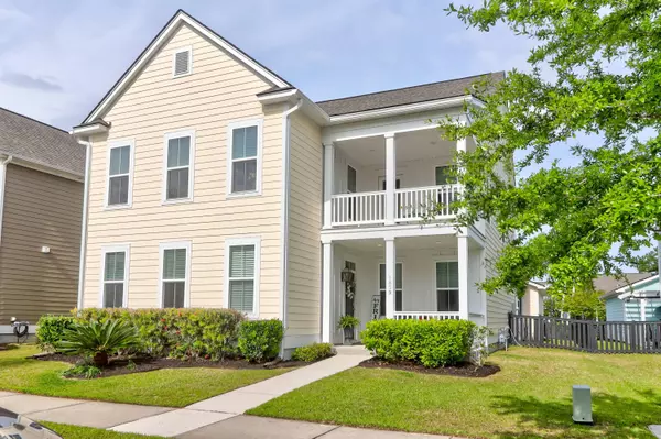 1839 Gammon St, Charleston, SC 29414