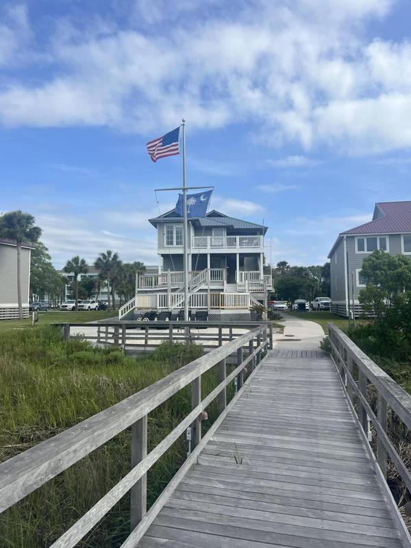 2 Mcdonough Rd #E-3, Folly Beach, SC 29439