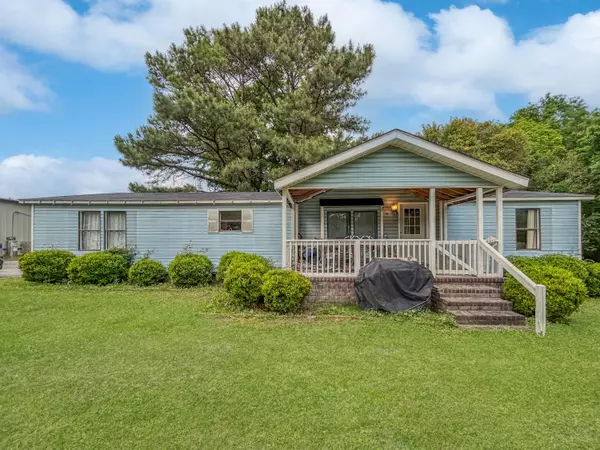 Moncks Corner, SC 29461,208 Mullinax Ln