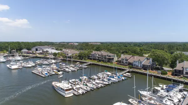 1955 Marsh Oak Ln, Johns Island, SC 29455