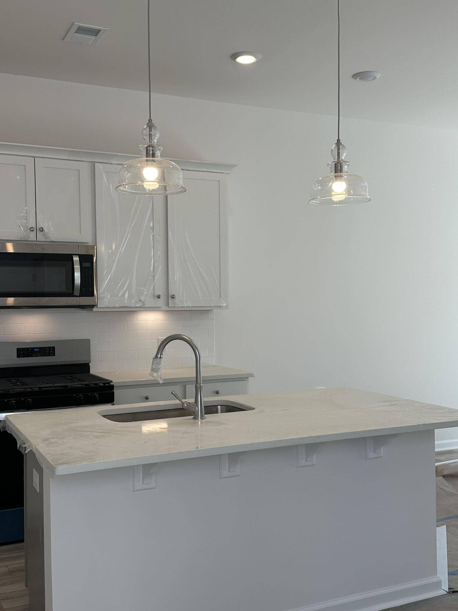 North Charleston, SC 29405,4070 O'Hear Ave #5