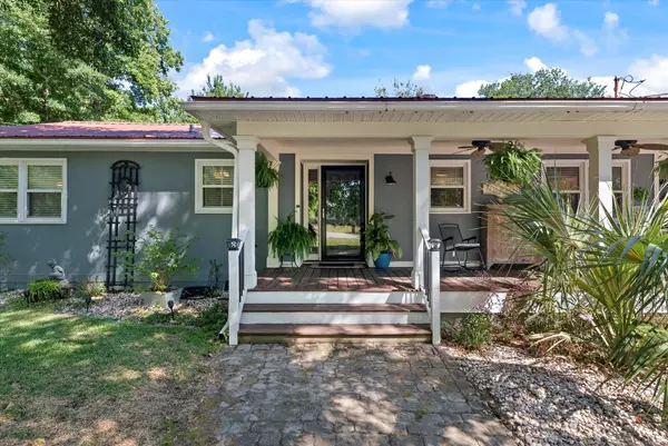 Bonneau, SC 29431,211 Canal St