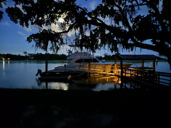 Meggett, SC 29449,4524 Parishville Rd