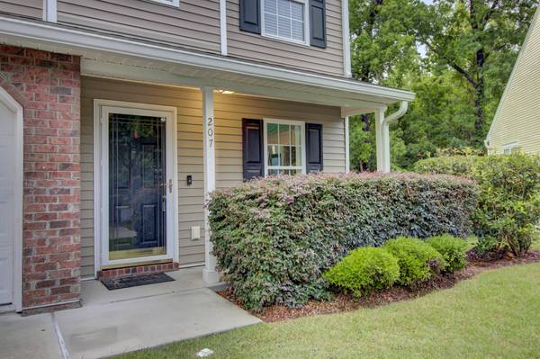 207 Darcy Ave, Goose Creek, SC 29445