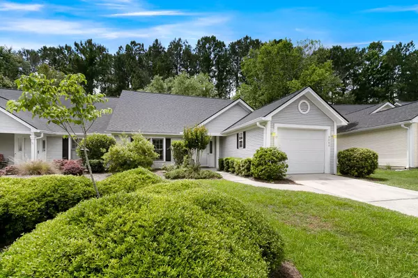 North Charleston, SC 29406,9089 Delancey Cir