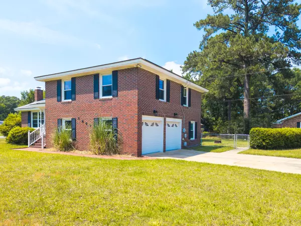 Hanahan, SC 29410,6008 Wedgewood Dr