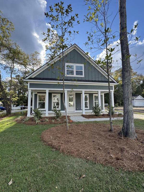 114 Gray Pine Ln, Summerville, SC 29483