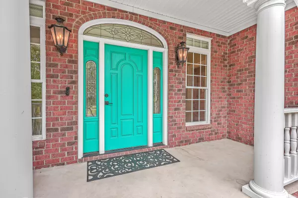 8760 E Fairway Woods Dr North Charleston, SC 29420