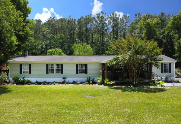 521 Popa Rd, Shulerville, SC 29453