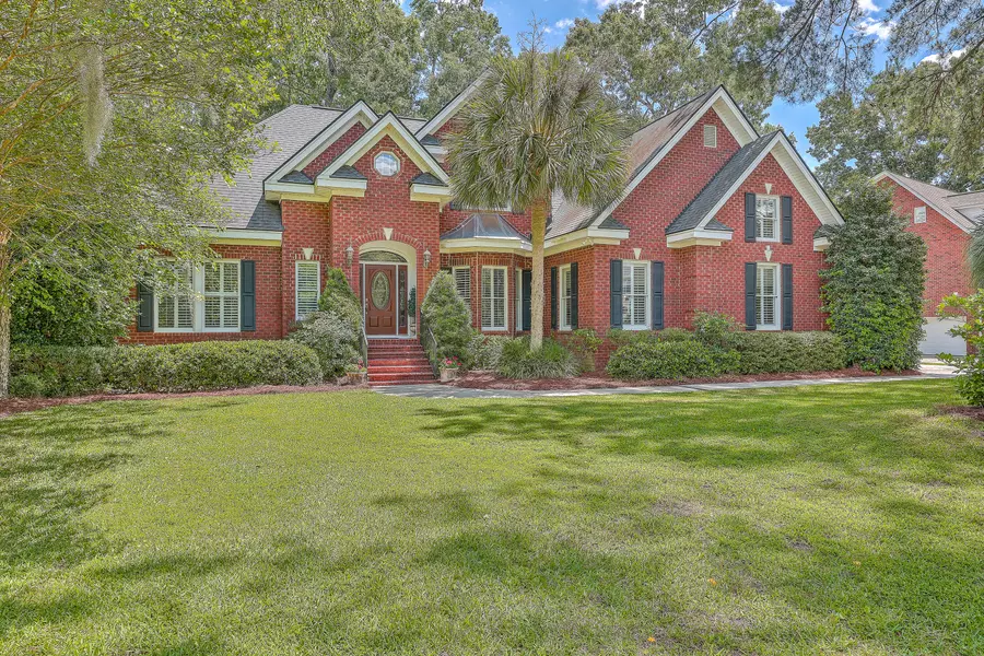 4299 Persimmon Woods Dr, North Charleston, SC 29420