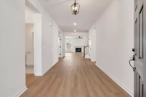 Moncks Corner, SC 29461,326 Blue Oak Dr