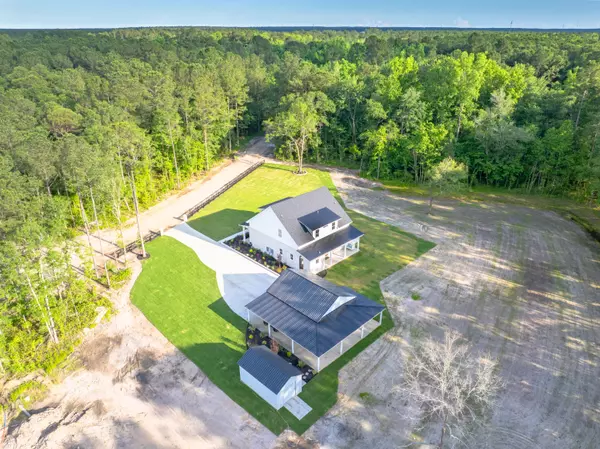 Summerville, SC 29486,131 Fallen Oak Way