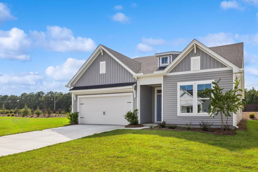 104 Winding Grove Ln, Moncks Corner, SC 29461