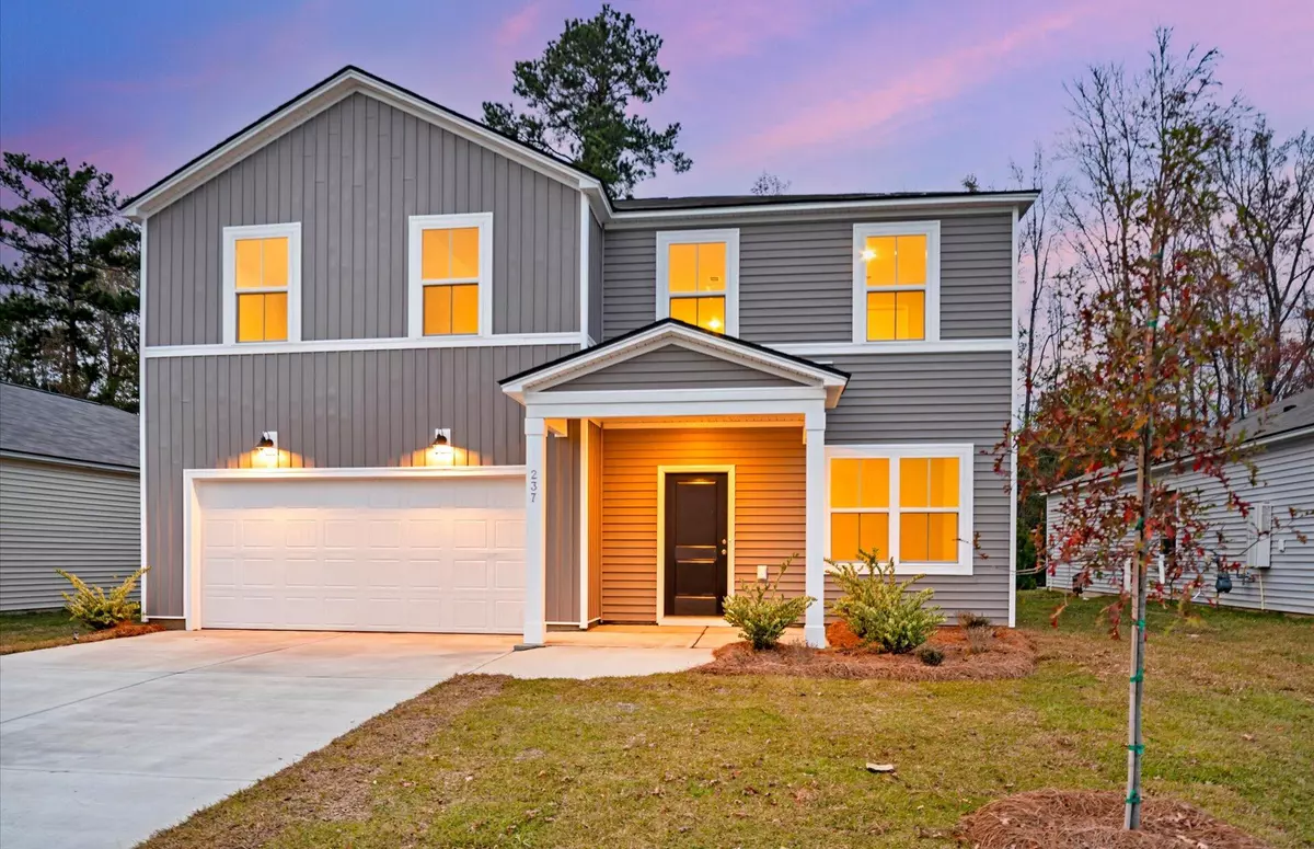 Summerville, SC 29486,160 W Bradford Pointe Drive St