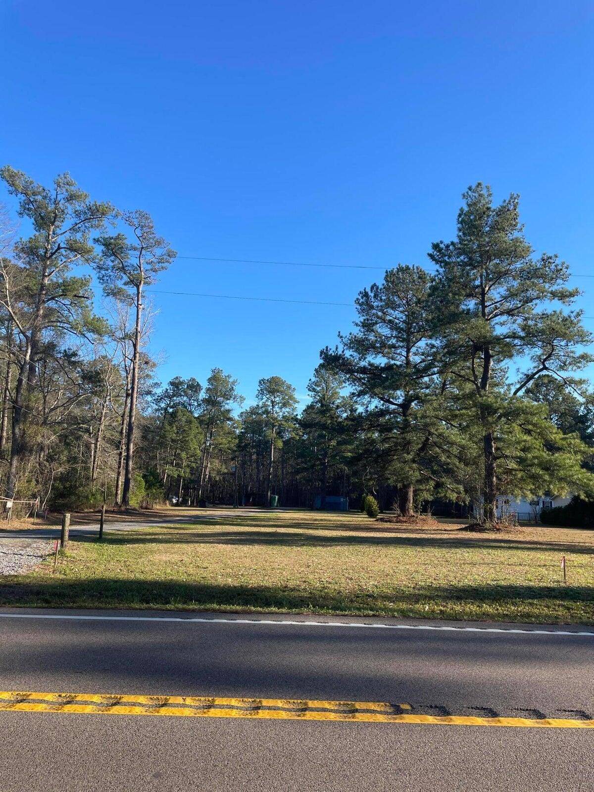 2381 Cooper Store Rd, Moncks Corner, SC 29461