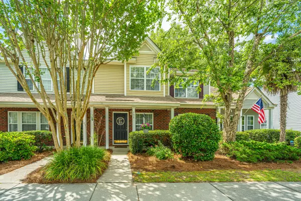 Summerville, SC 29483,702 Elm Hall Cir