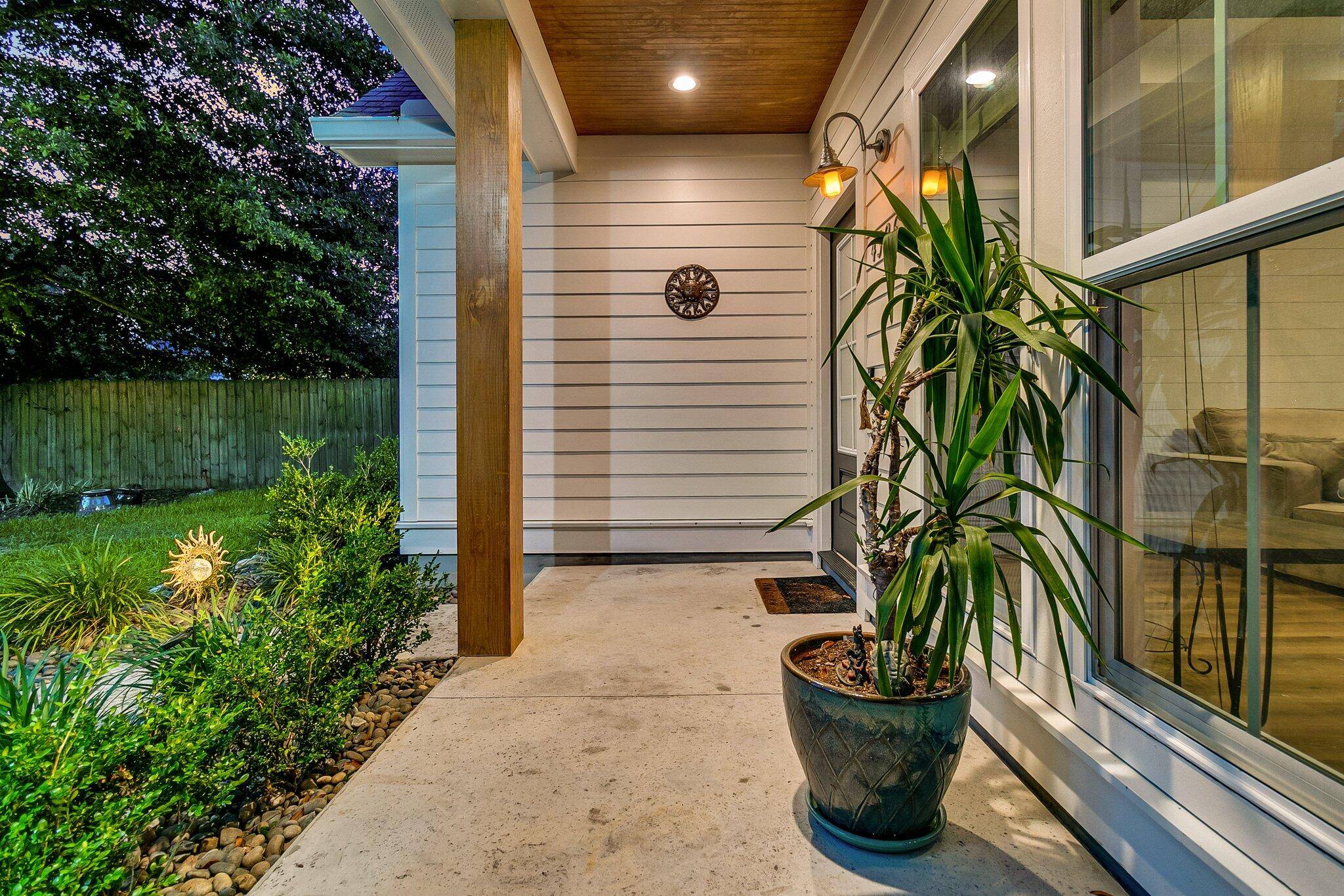 North Charleston, SC 29405,4326 Rugheimer Ave