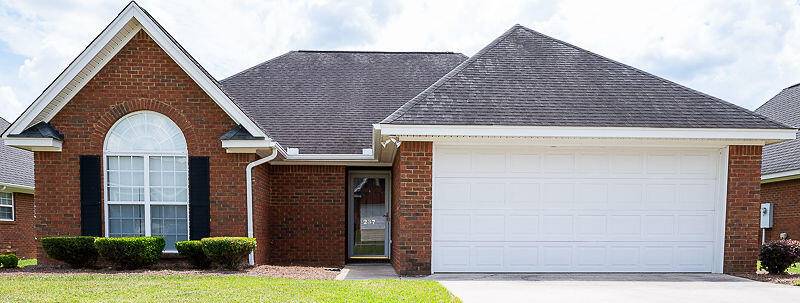 237 Orangepark Dr, Orangeburg, SC 29115