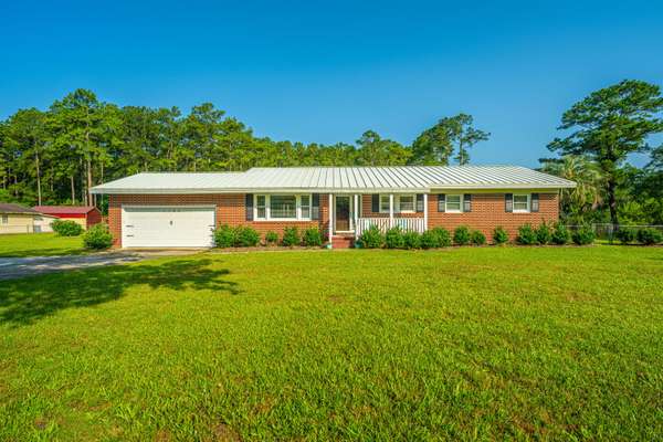 1195 Limehouse Ln, Ladson, SC 29456