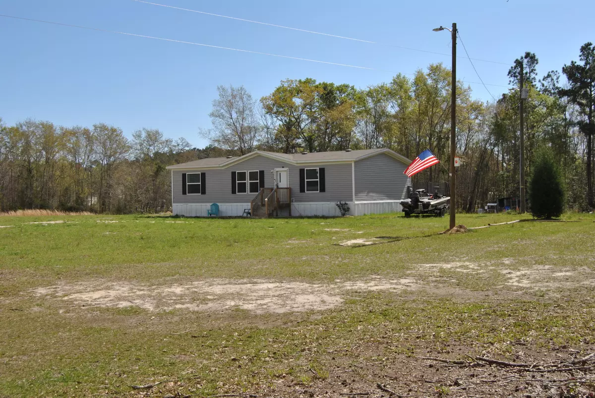 Andrews, SC 29510,435 Alligator Rd