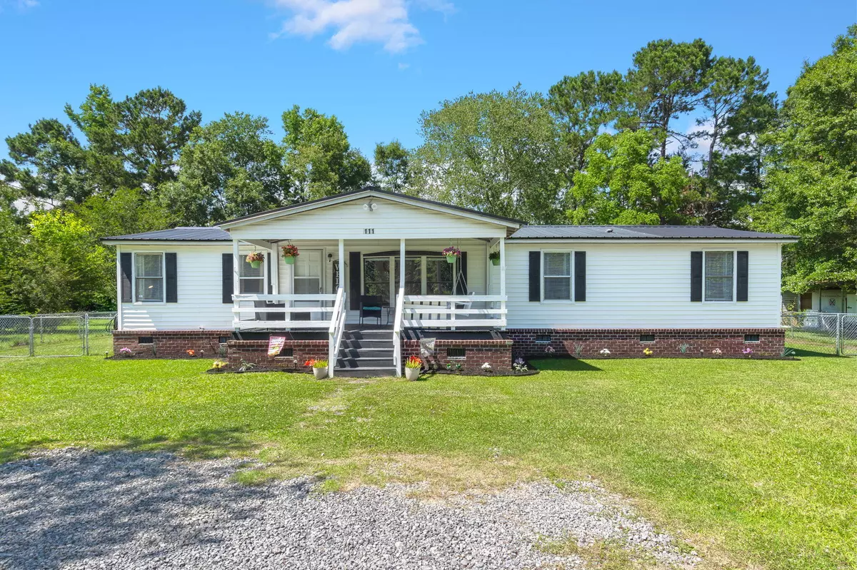 Summerville, SC 29483,111 Colkitt St