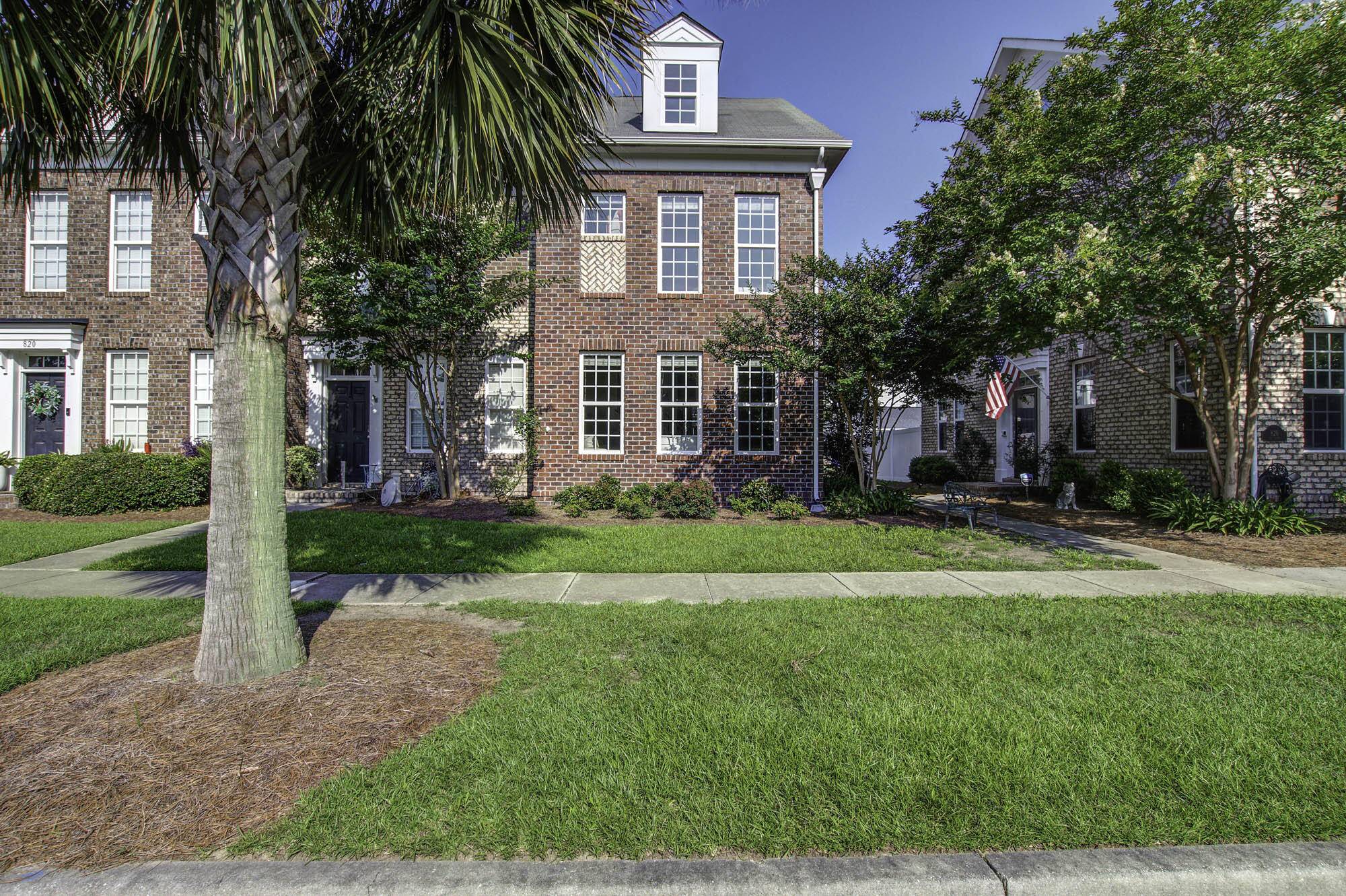 824 Rue Dr, Charleston, SC 29414