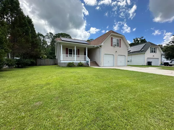 Summerville, SC 29483,216 Mohican Cir