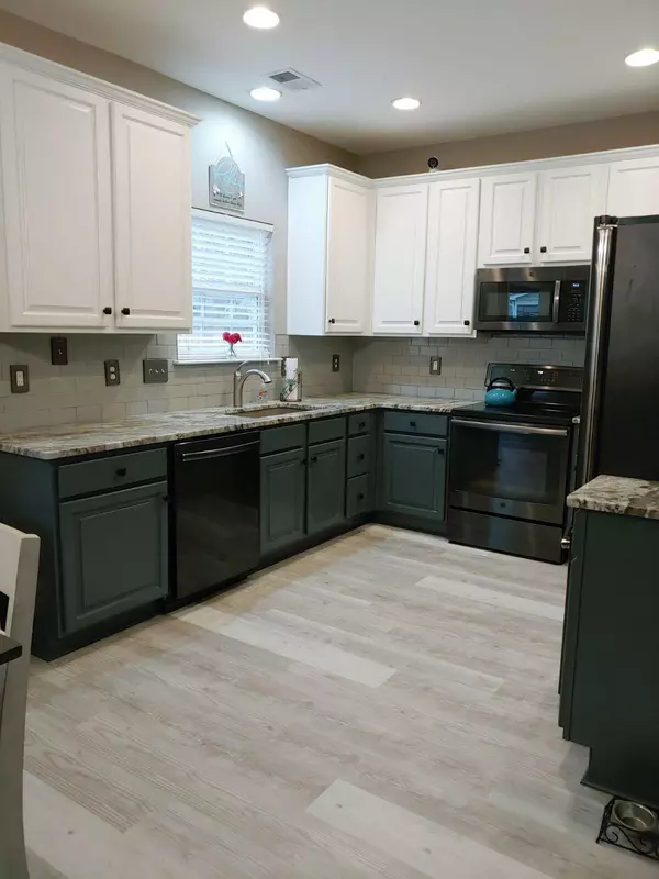 Summerville, SC 29485,5257 Mulholland Dr