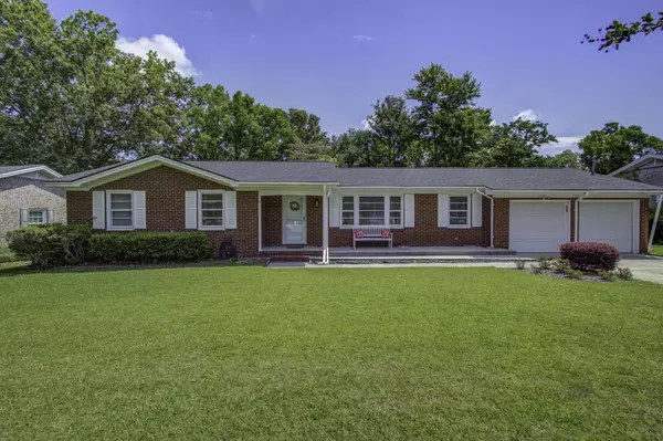 5322 Helene Dr, North Charleston, SC 29418