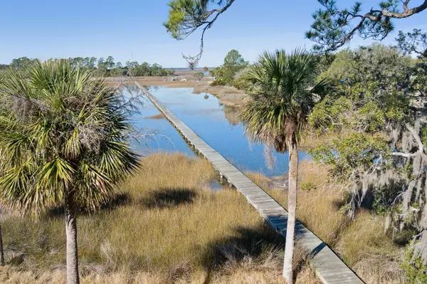 Edisto Island, SC 29438,8837 Palmetto Rd