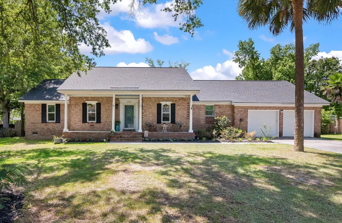 North Charleston, SC 29418,121 Bindon Cir