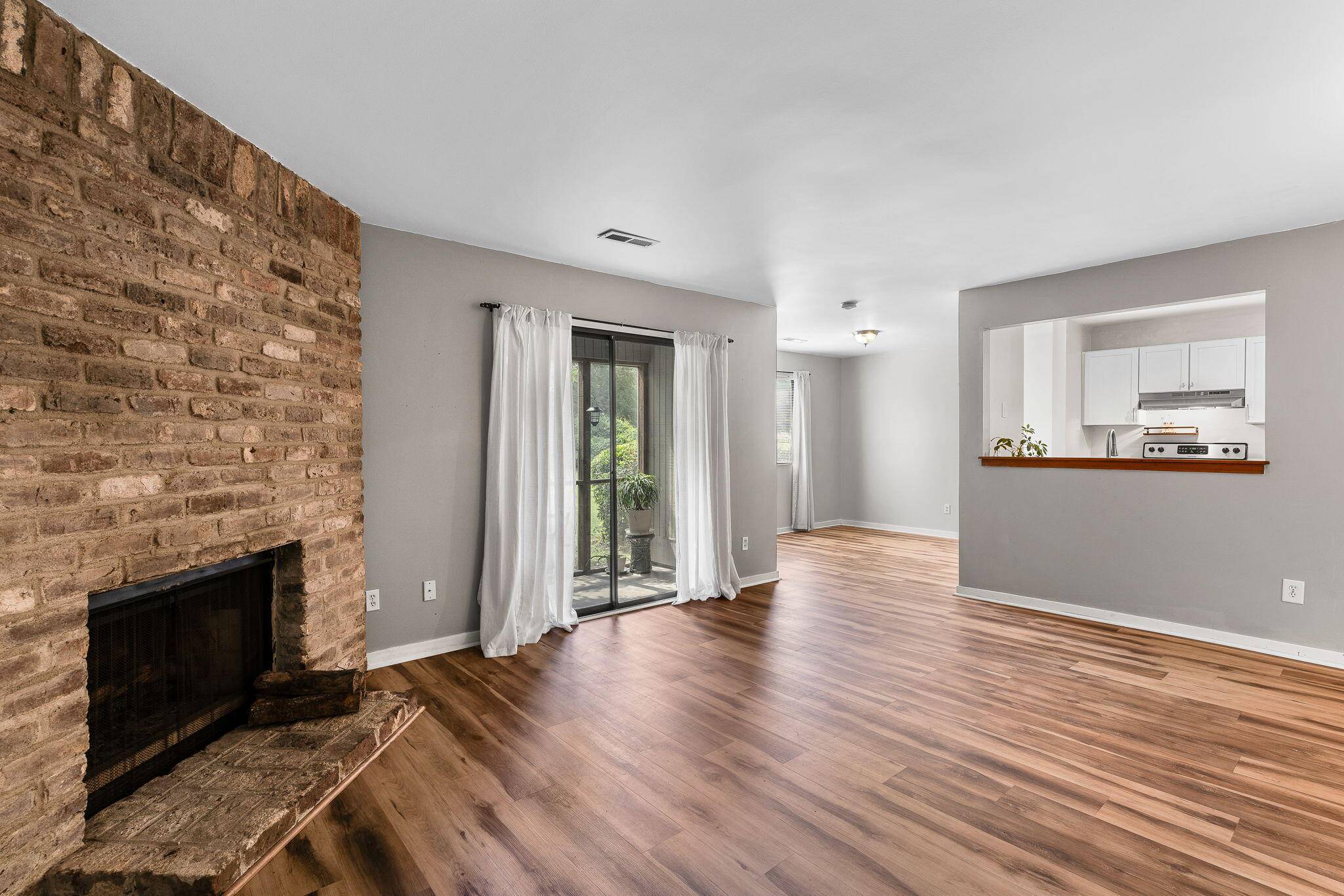 Charleston, SC 29414,2340 Treescape Dr #3