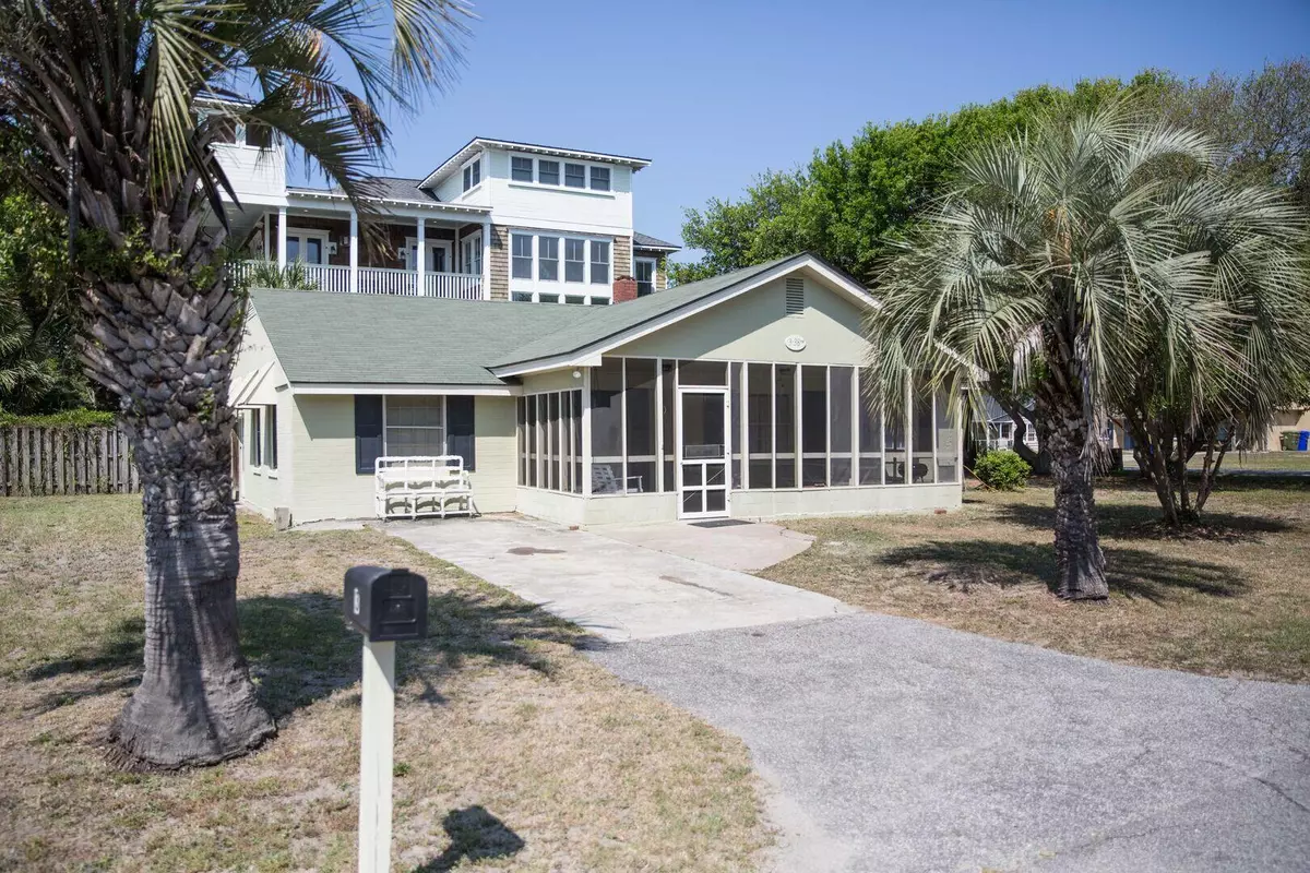 Isle Of Palms, SC 29451,3 38th Ave