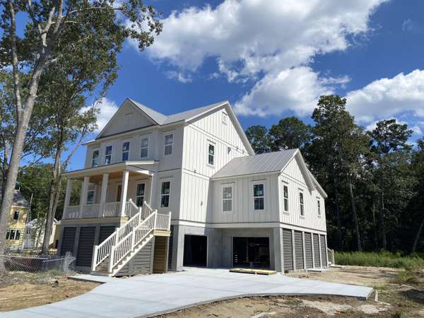 3853 Delinger Dr, Mount Pleasant, SC 29466