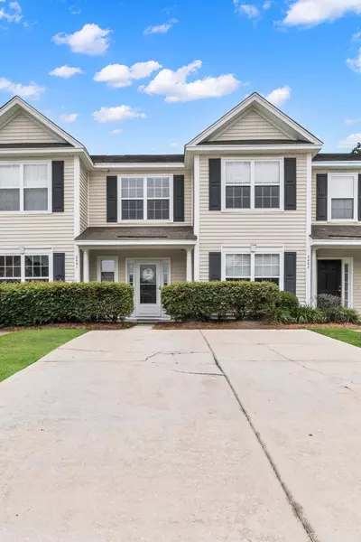 2451 Scholar Ln, North Charleston, SC 29406