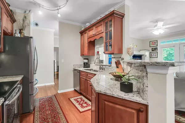 Charleston, SC 29407,45 Sycamore Ave #617