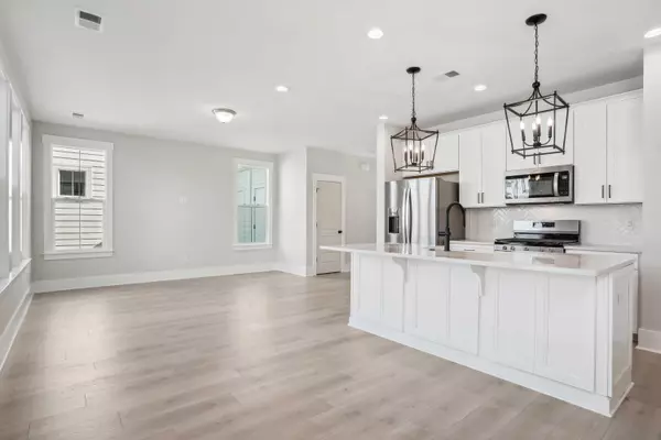 Charleston, SC 29414,238 Claret Cup Way