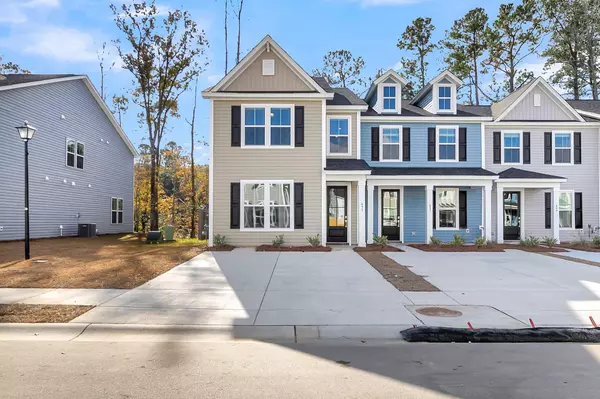 Summerville, SC 29483,495 Green Fern Dr