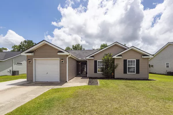 108 Pointer Dr, Goose Creek, SC 29445