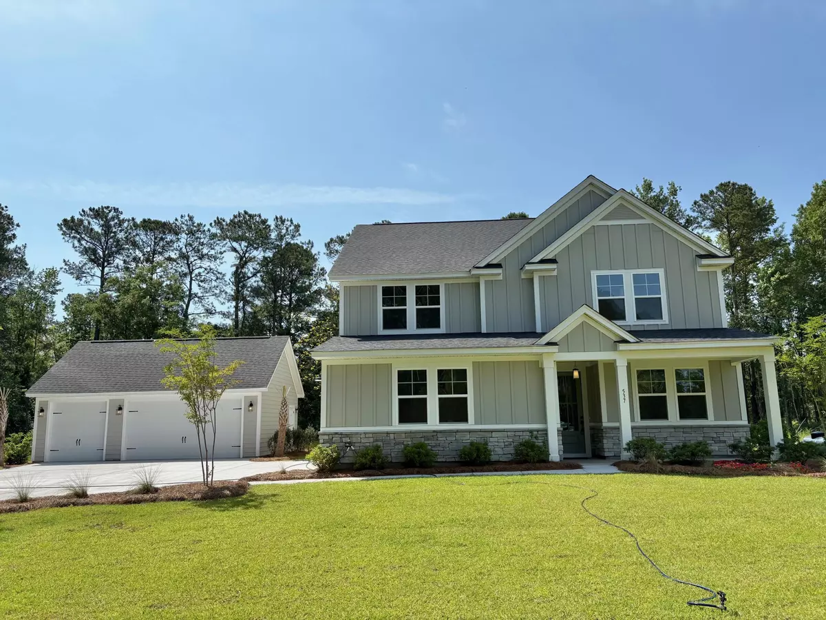 Huger, SC 29450,537 Rendezvous Way