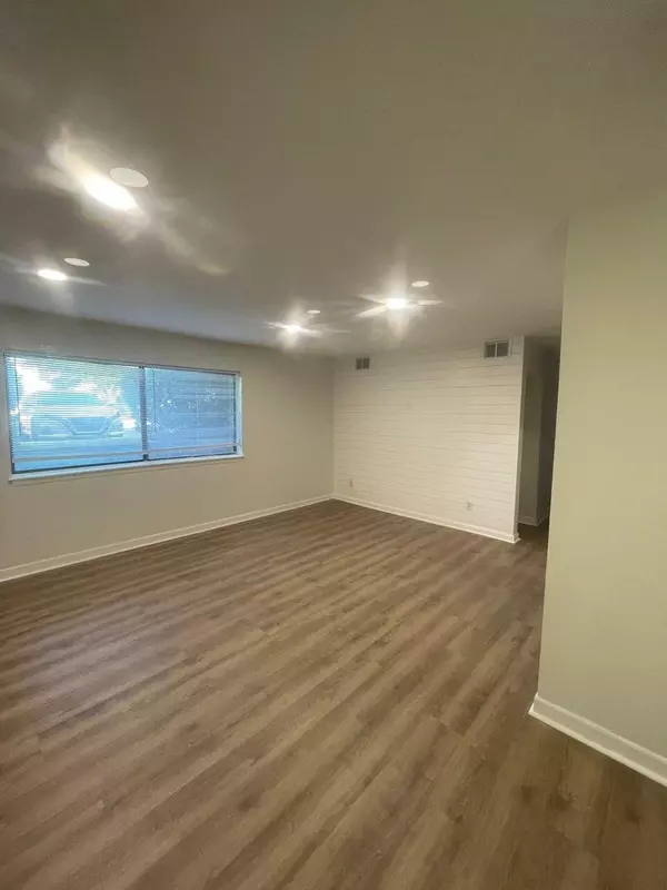 Columbia, SC 29210,101 Menlo Dr