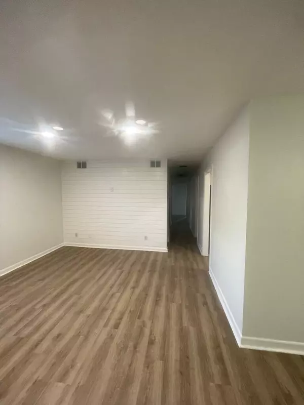 Columbia, SC 29210,101 Menlo Dr