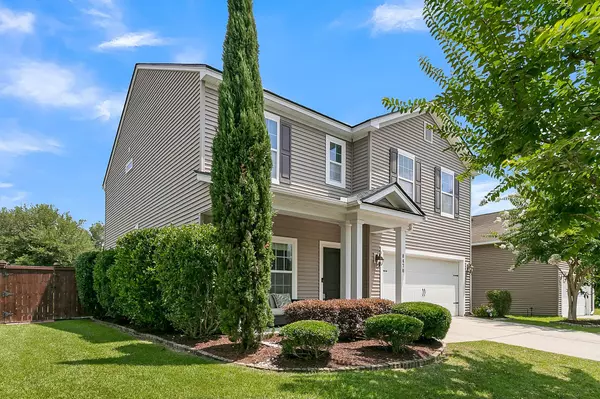 North Charleston, SC 29420,8470 Middle River Way