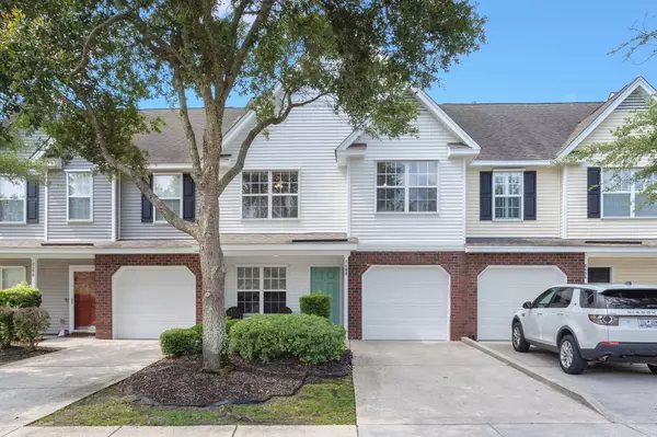 8688 Grassy Oak Trl, North Charleston, SC 29420