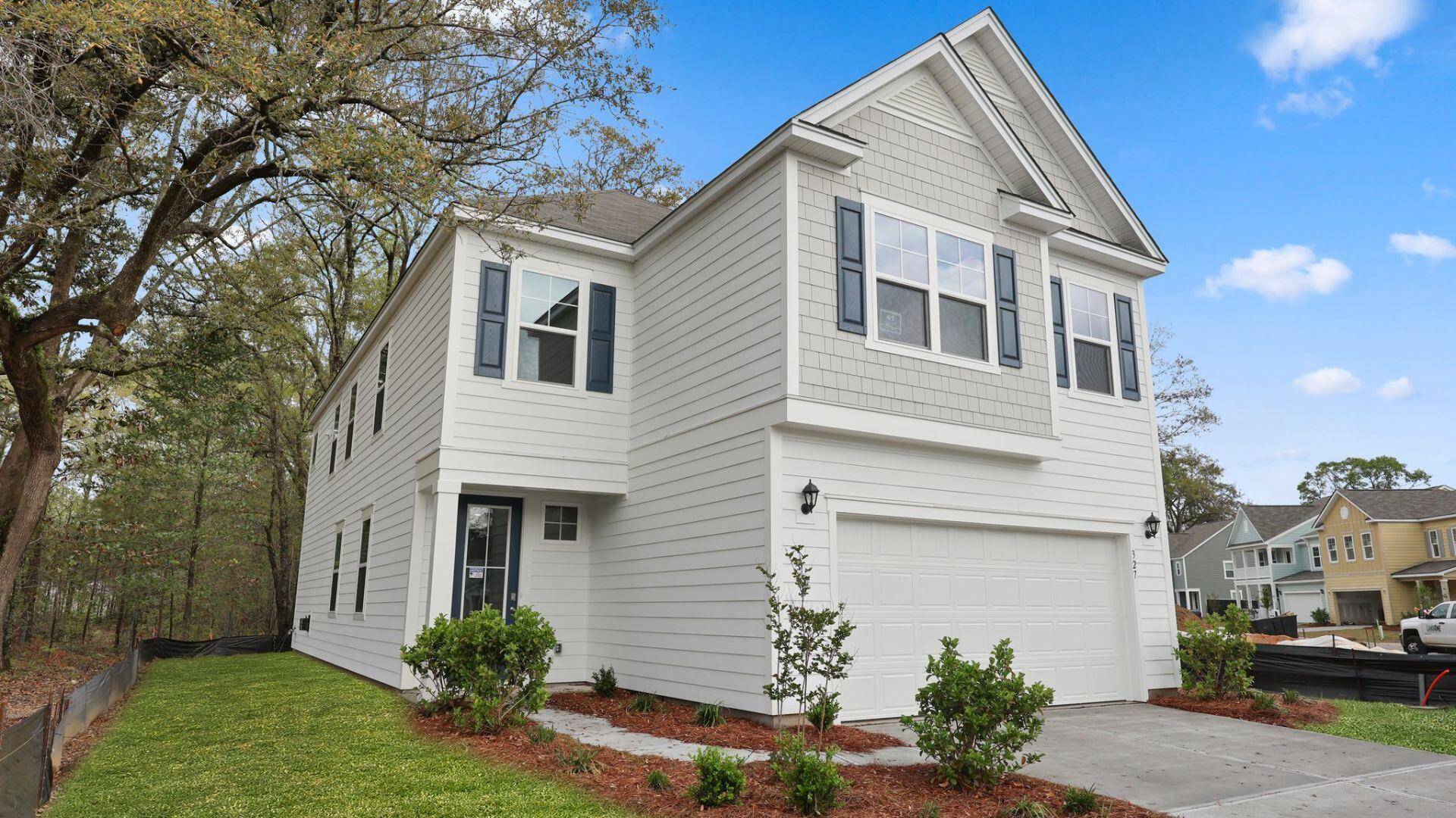 Summerville, SC 29485,327 Dickerson Ln