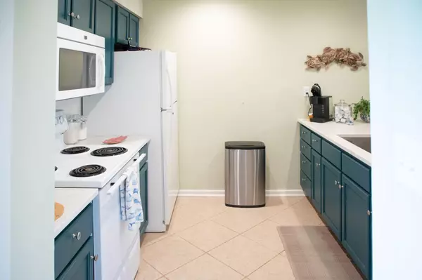 Edisto Beach, SC 29438,804 Club Cottage Ct