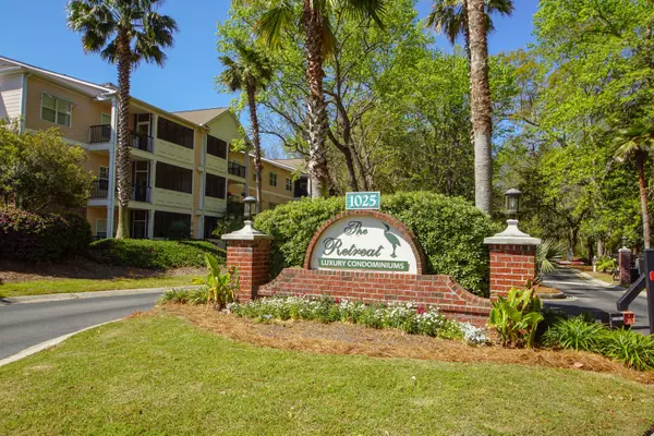 Charleston, SC 29412,1025 Riverland Woods Pl #210