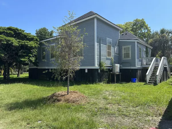 Sullivans Island, SC 29482,2118 Ion Ave