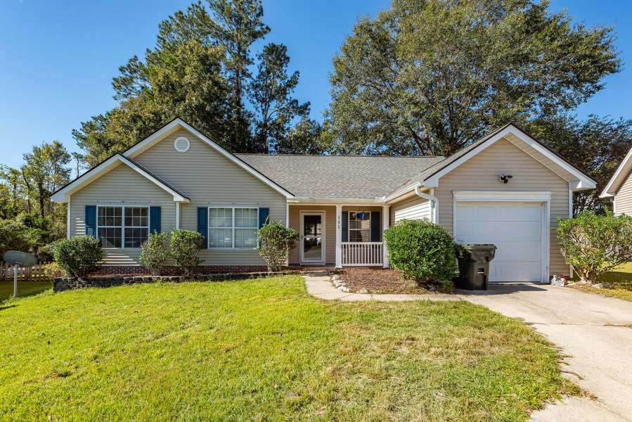 151 Penzance Blvd, Goose Creek, SC 29445